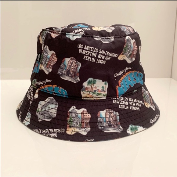 Nike Beach Hat - Picture 3 of 5